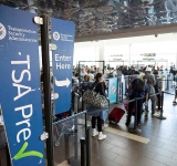 Trump proposes to cut 9,400 TSA  workers, $1.5 billion from budget